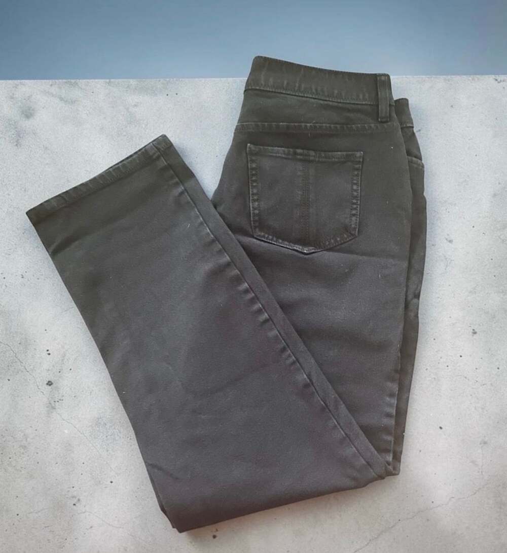Chico's So Slimming Black Straight Leg Regular Pants Size 2